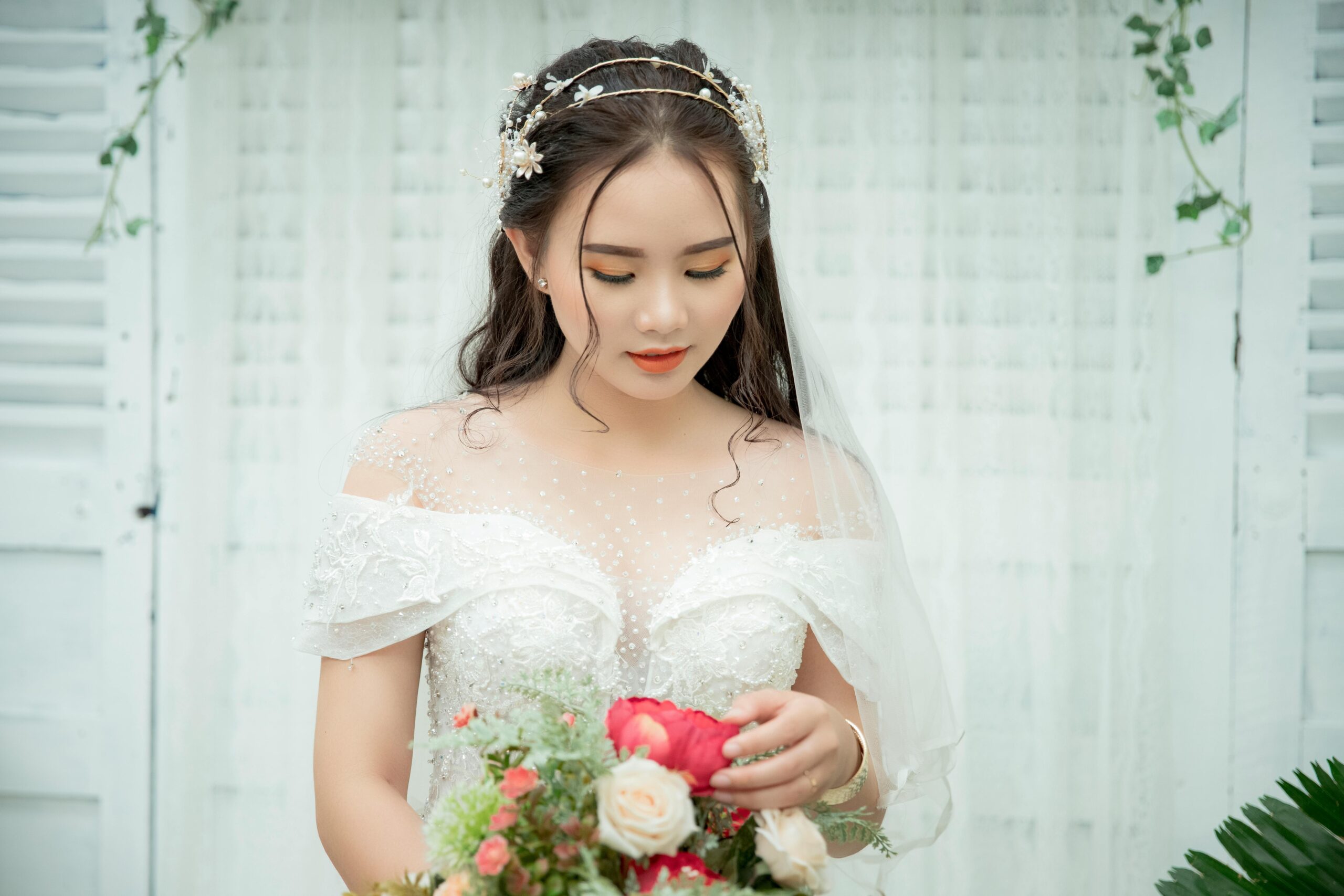 A humorous example of poorly executed bridal makeup melting off due to lack of proper prep.