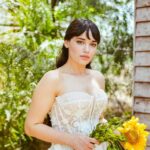Bridal Makeup for Destination Weddings: Tips, Techniques, and Must-Haves