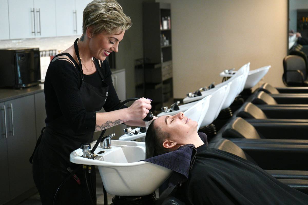 7 Secrets to Nailing Bridal Makeup Contracts: From Chaos to Confidence