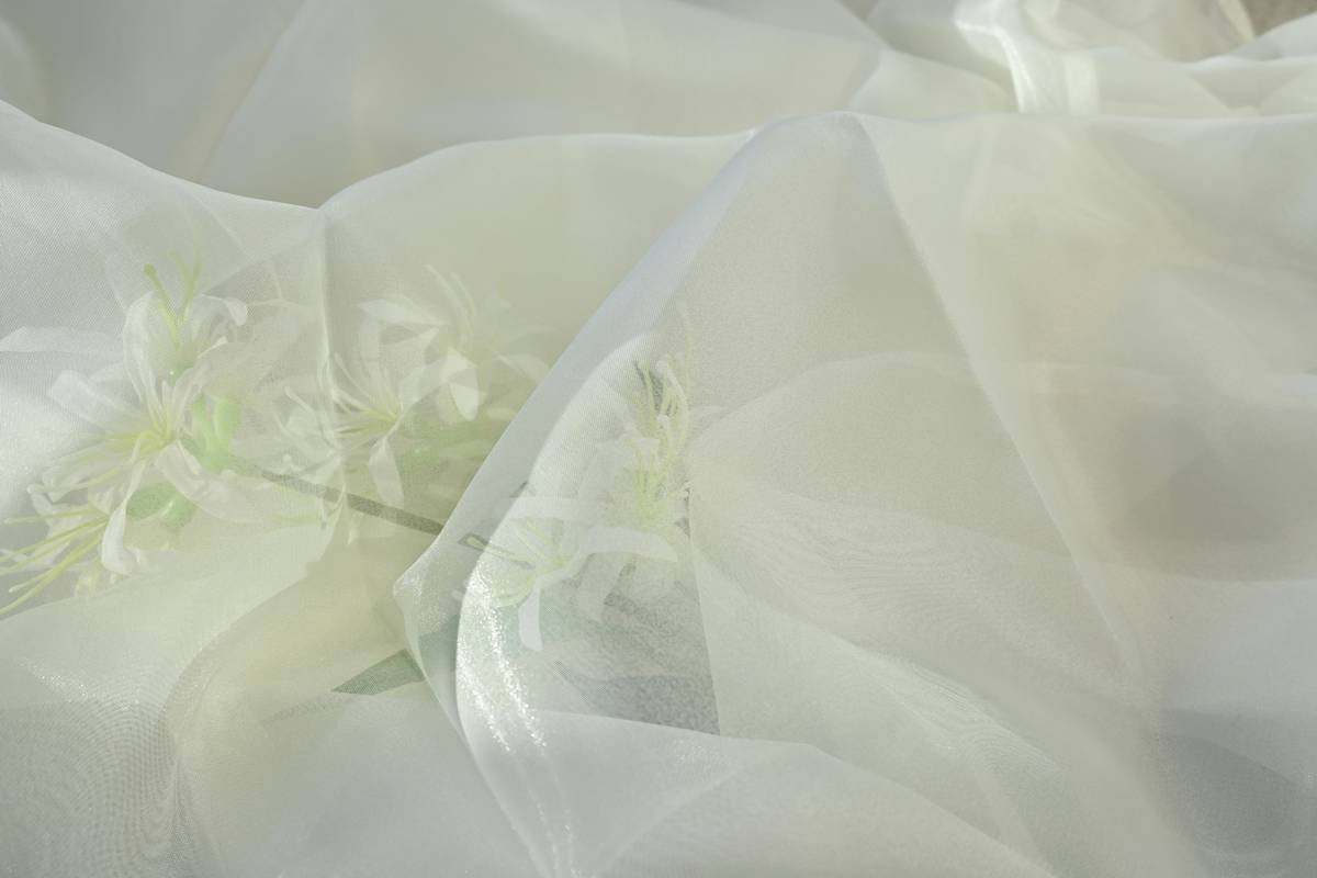 Bridal Makeup for Spring Weddings: A Complete Guide to Achieving Ethereal Beauty