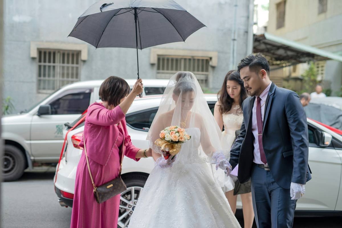 Before and after photos of bride Priya: morning prep vs. midnight reception, showing intact long lasting bridal makeup despite rain and tears