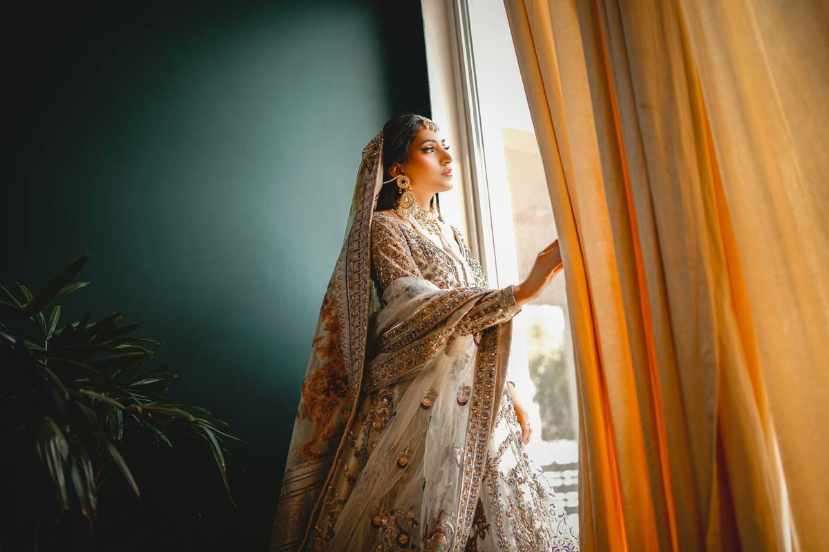 Classic Bridal Makeup: Timeless Beauty That Survives Tears, Flashbulbs & 20-Year Reunions