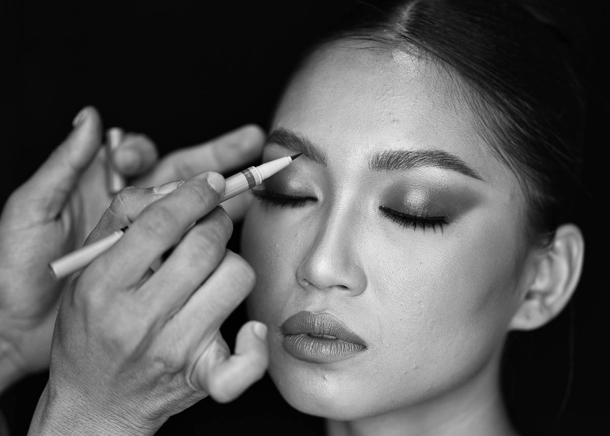 Evening Glam Makeup: Your Ultimate Bridal Guide to Flawless, Long-Lasting Radiance